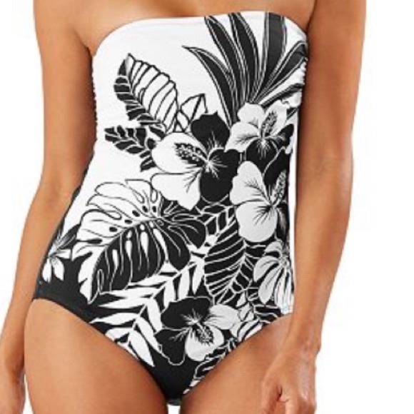 Hibiscus Bandeau One Piece Swimsuit - Picture 3 of 4